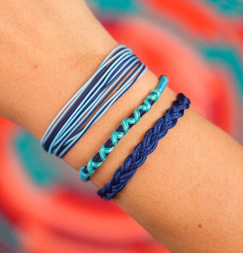 Superfast DIY Knit Bracelets | Mom.com